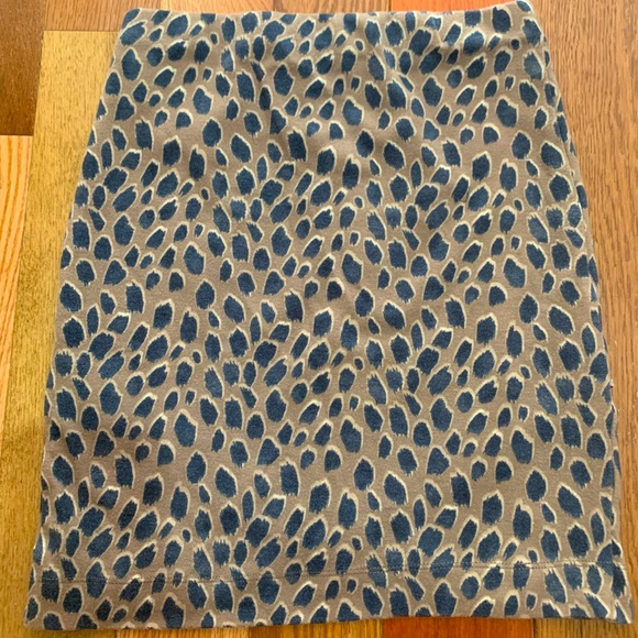 ✨Cute Cheetah print skirt ✨ - Picture 3 of 3